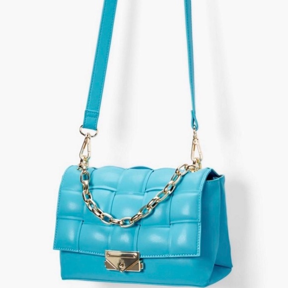 Puffy Cross Body Bag - Picture 2 of 4